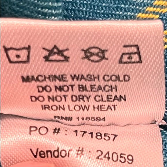 Redington - Mens Medium - Fly Fishing - Pearl Snap - Button-up Flannel Shirt - Picture 13 of 14